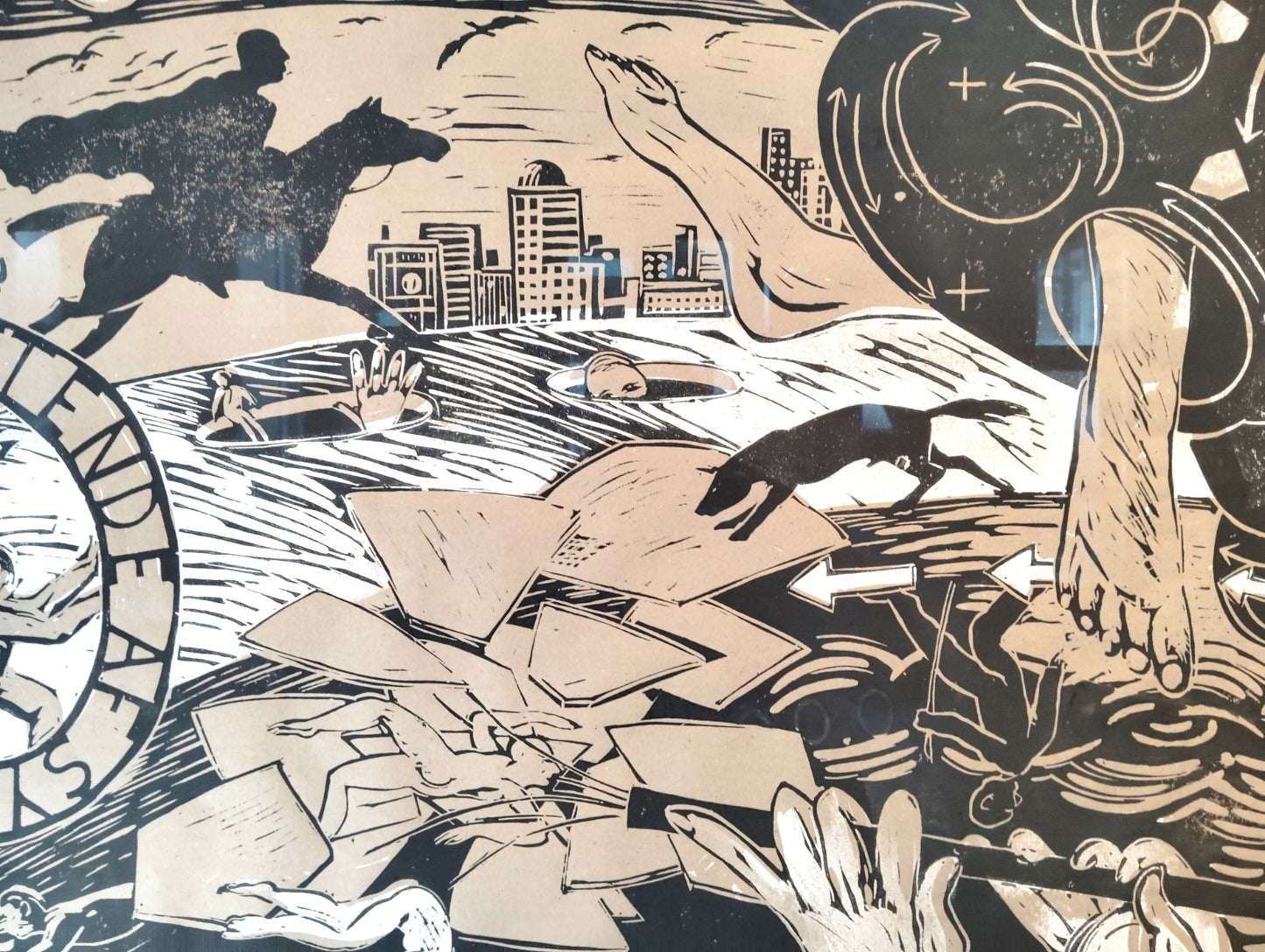 Nedspildt spruttende af syre