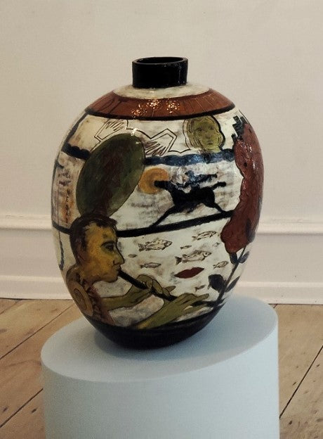 Nedspildt sprudlende af syre