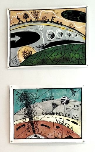 Uden titel og Mens du bevæger dig herfra.