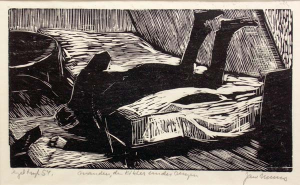 Manden, der kikker under sengen