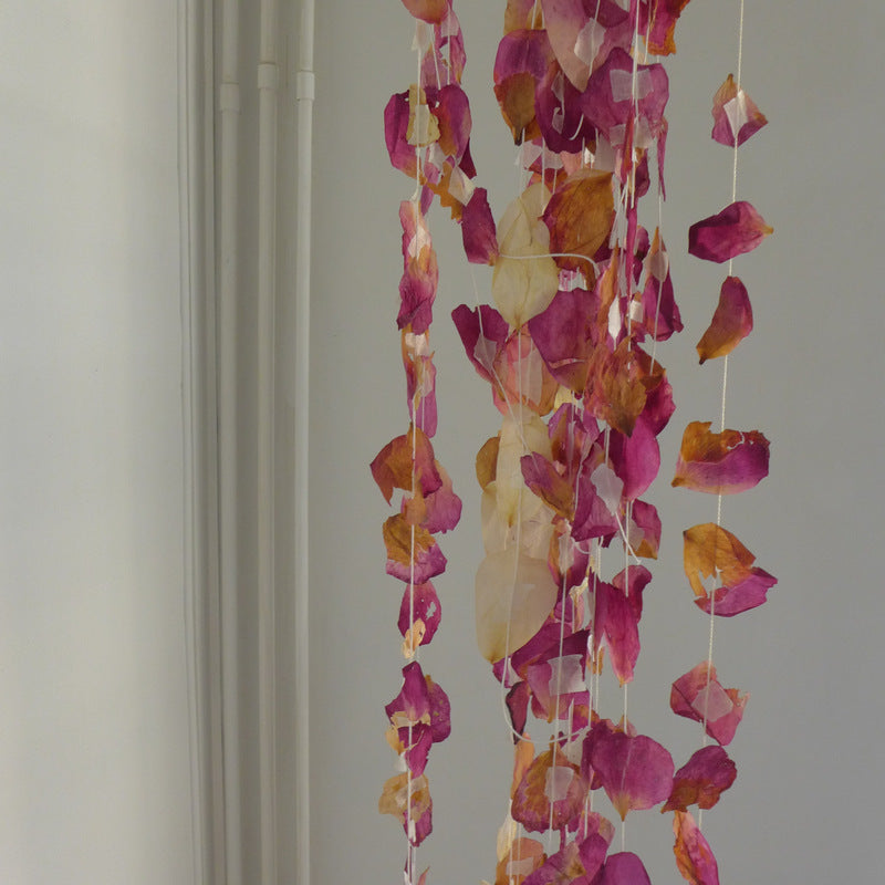 Udsnit af hængende skulptur